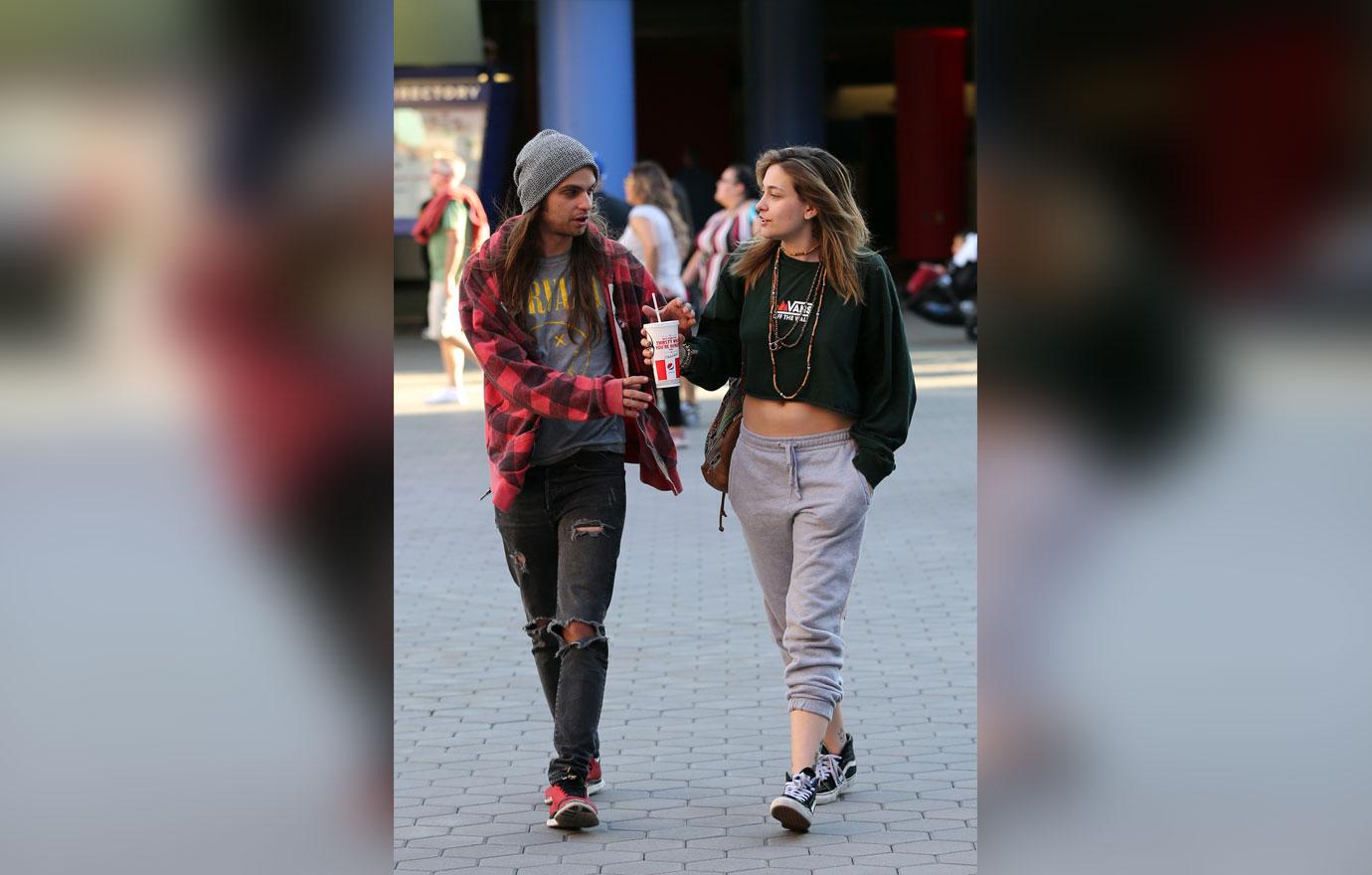 Paris Jackson Has Date With Boyfriend After Suicide Attempt