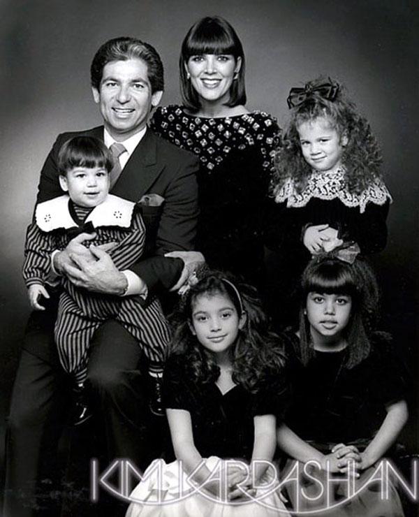 //kardashian christmas card​