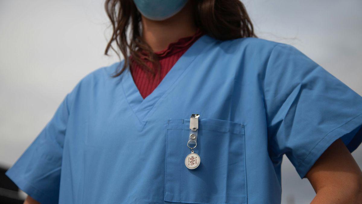 Photo of healthcare worker