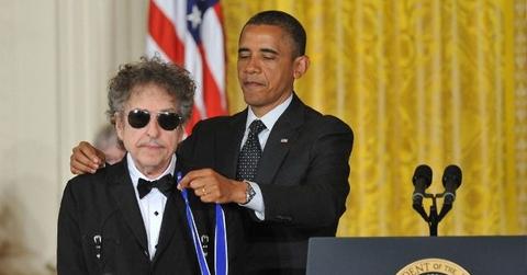 bob dylan desperate to find love again