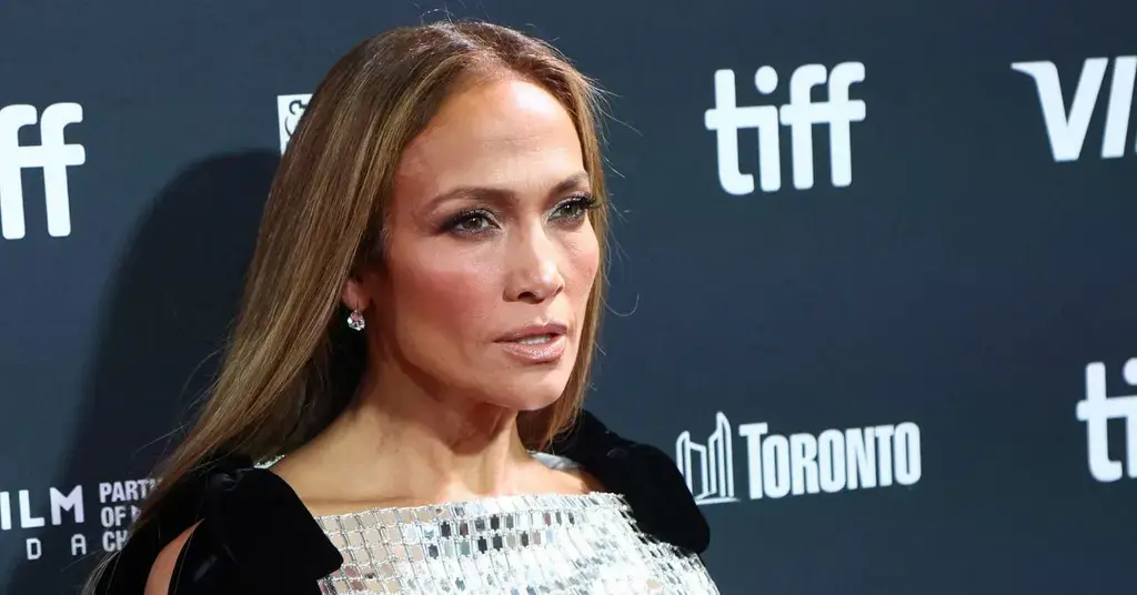 Jennifer Lopez Recruiting Army of AListers To Get Revenge On Ben Affleck