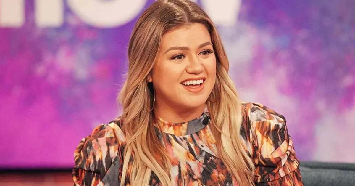 kelly clarkson tries hypnosis to help get past divorce brandon blackstock