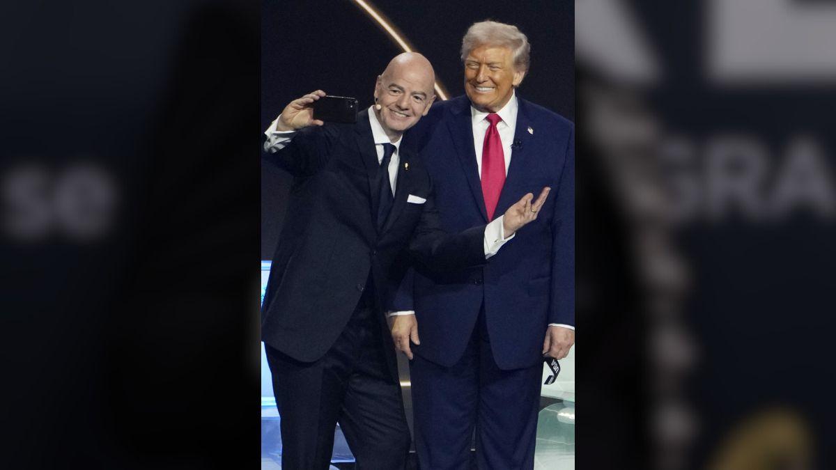 picture of Gianni Infantino and donald trump