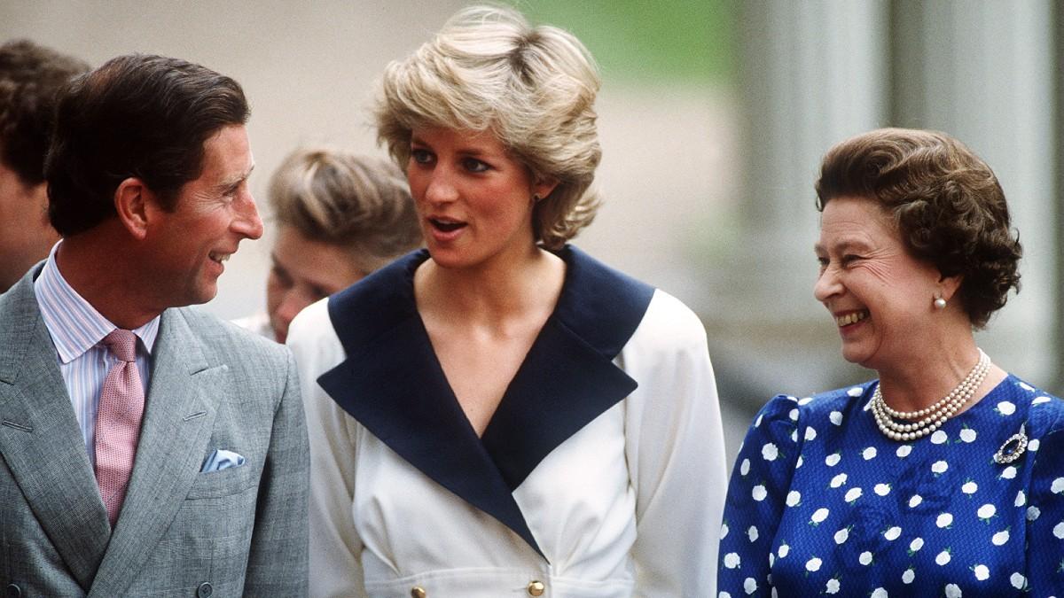 Photo of Queen Elizabeth, Prince Charles and Princess Diana