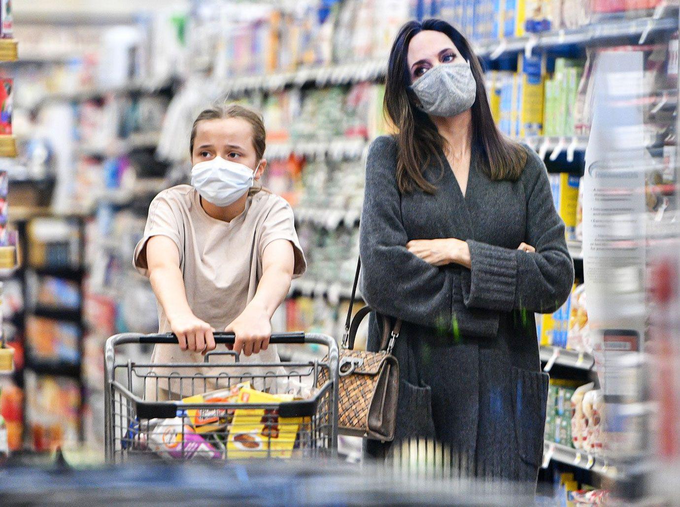 Angelina Jolie shops for sparkling water with daughter Vivienne in our  first sighting of 2022