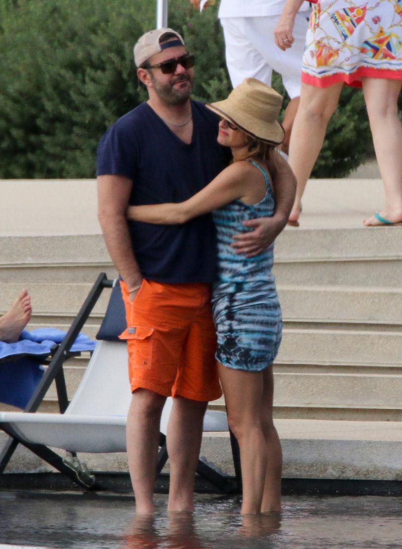 Giada De Laurentiis Boyfriend Kissing Mexico