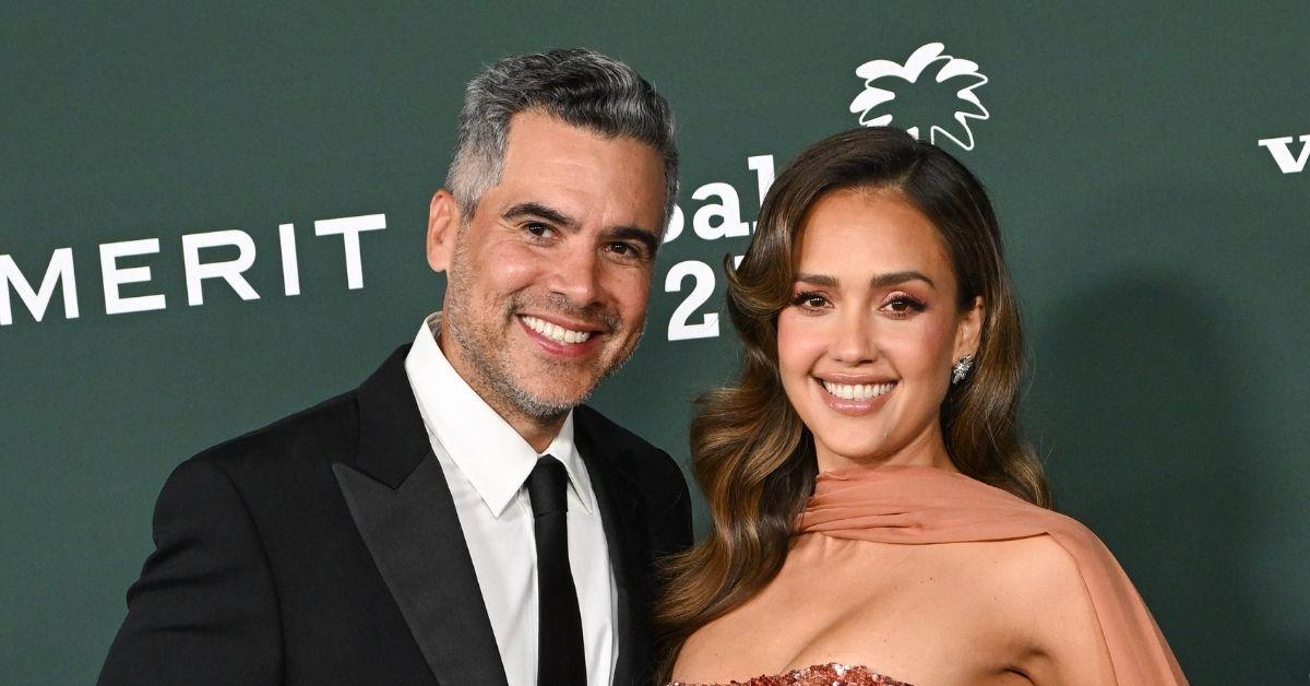 Jessica Alba Officially Files For Divorce From Husband Cash Warren