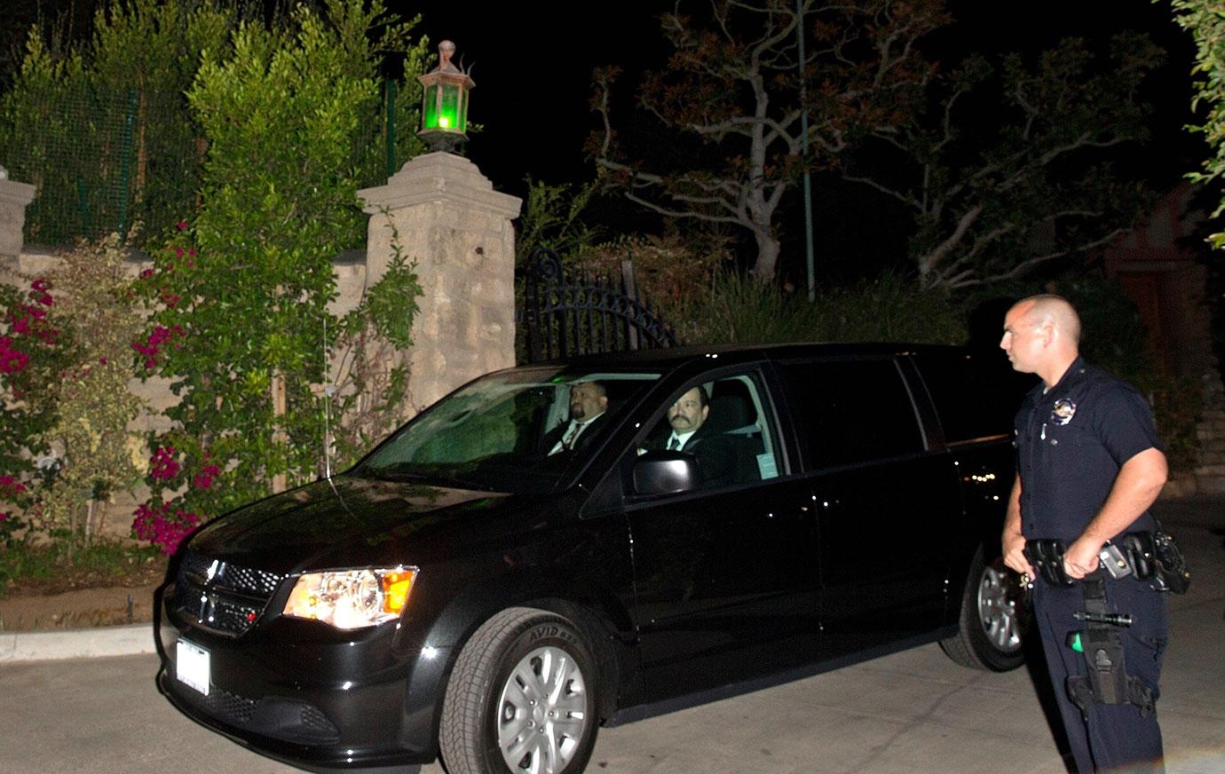 Hugh Hefner Driven Off Playboy Mansion In Hearse After Death