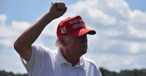 maga supports dox ga grand jury