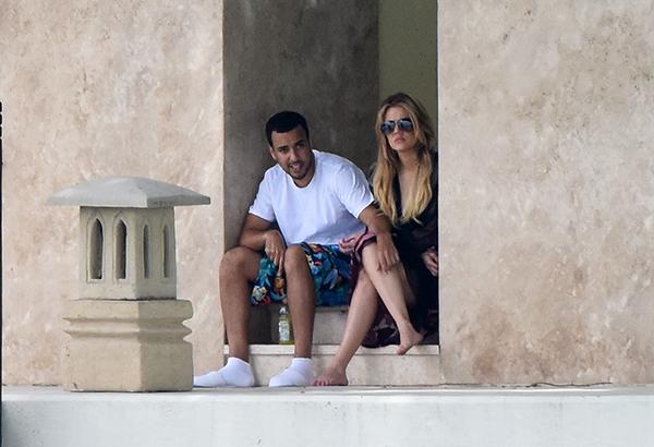 //khloe kardashian french montana dating miami vacation​