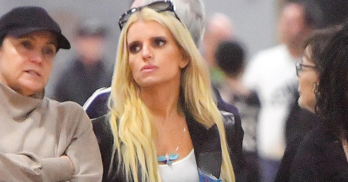 Jessica Simpson's loved ones 'extremely worried' with drastic