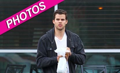 //kris humphries gym inf