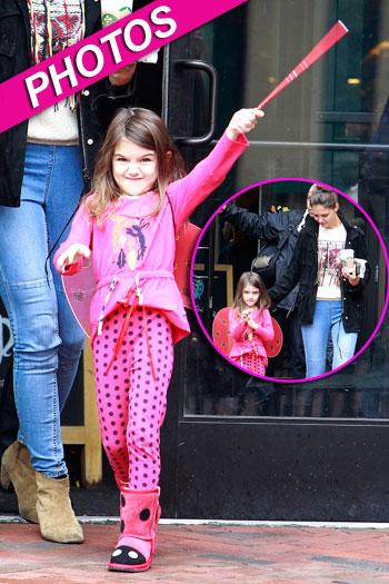 //suri cruise starbucks pacific coast news