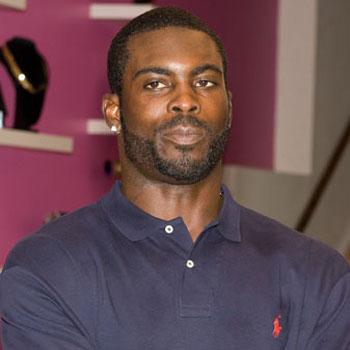 Michael Vick Wants Plaxico Burress on the Eagles - TV - Vulture