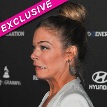 Indecent Exposure! LeAnn Rimes Has A Nip Slip At Charity Event