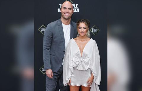 jana kramer ex husband mike caussin child support divorce
