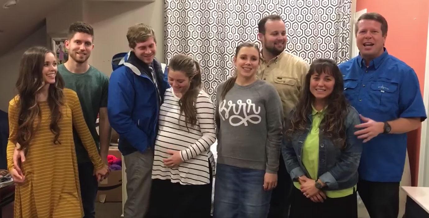 josh duggar sisters bedroom rules molestation scandal