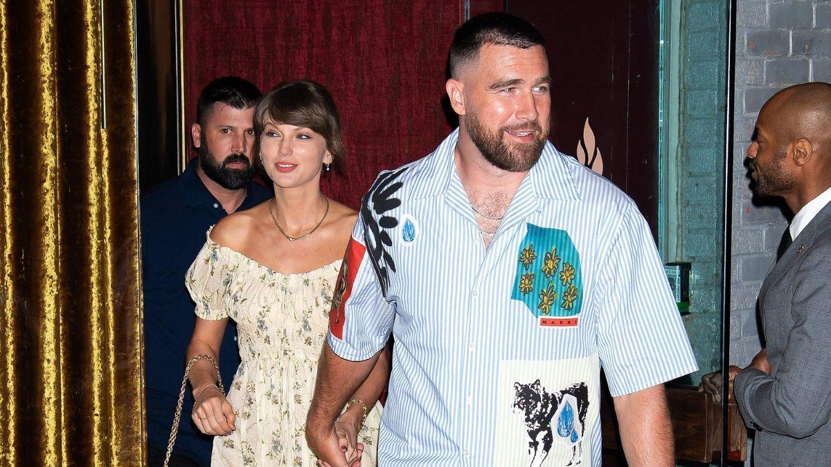 Taylor Swift and Travis Kelce's wedding will reportedly include 1,000 guests.