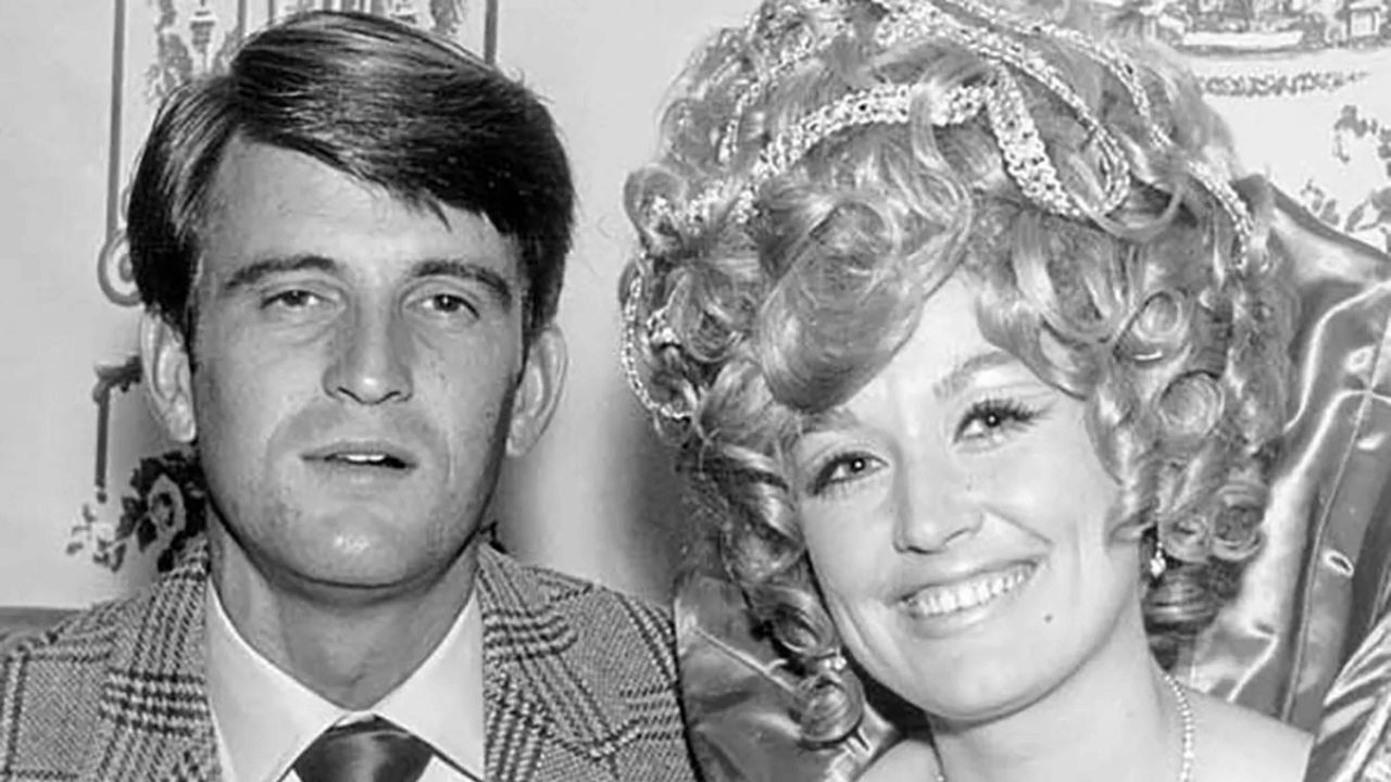 Dolly Parton admitted she felt like God had smacked her down.