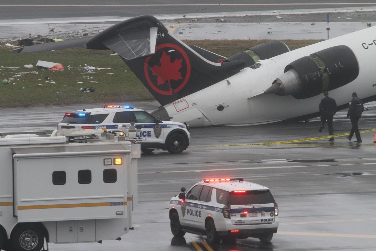 Two pilots died in the incident.