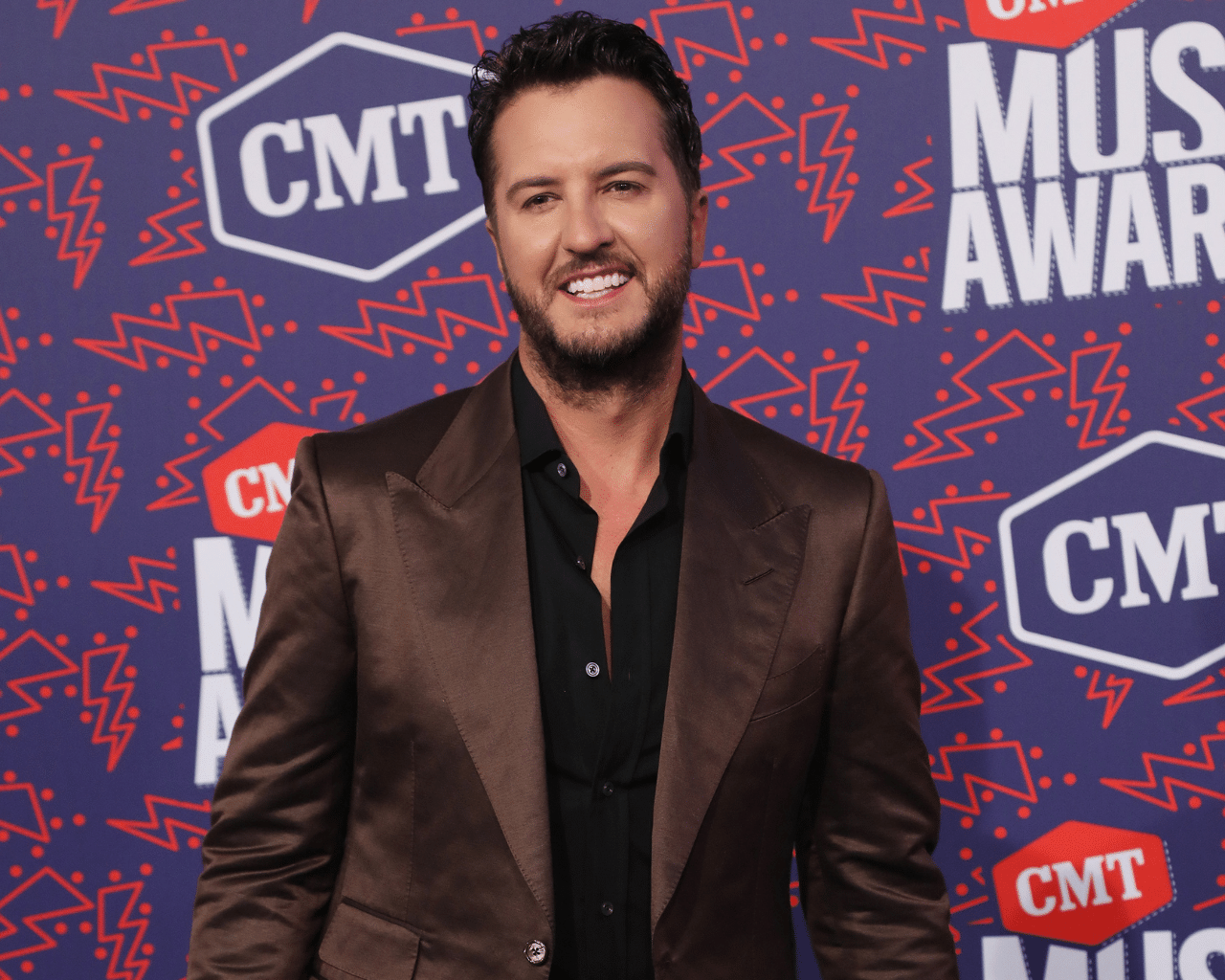 Luke Bryan Defends DeSantis Decision After Receiving Backlash
