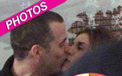 //elisabetta canalis romance steve o