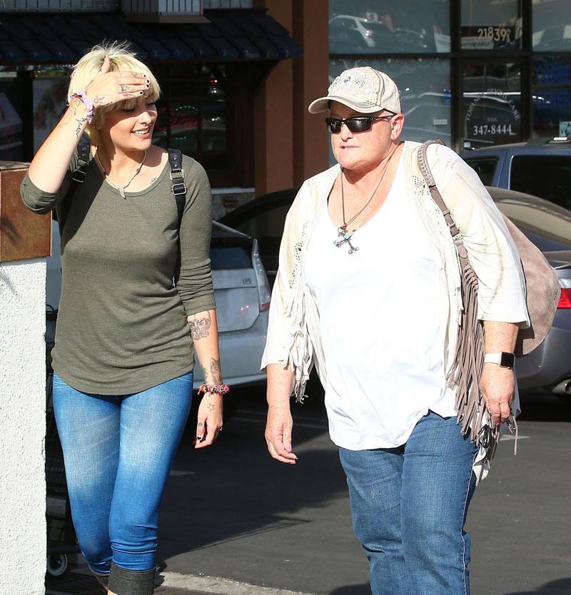 Paris Jackson Mom Debbie Rowe Cancer Reunited Pics