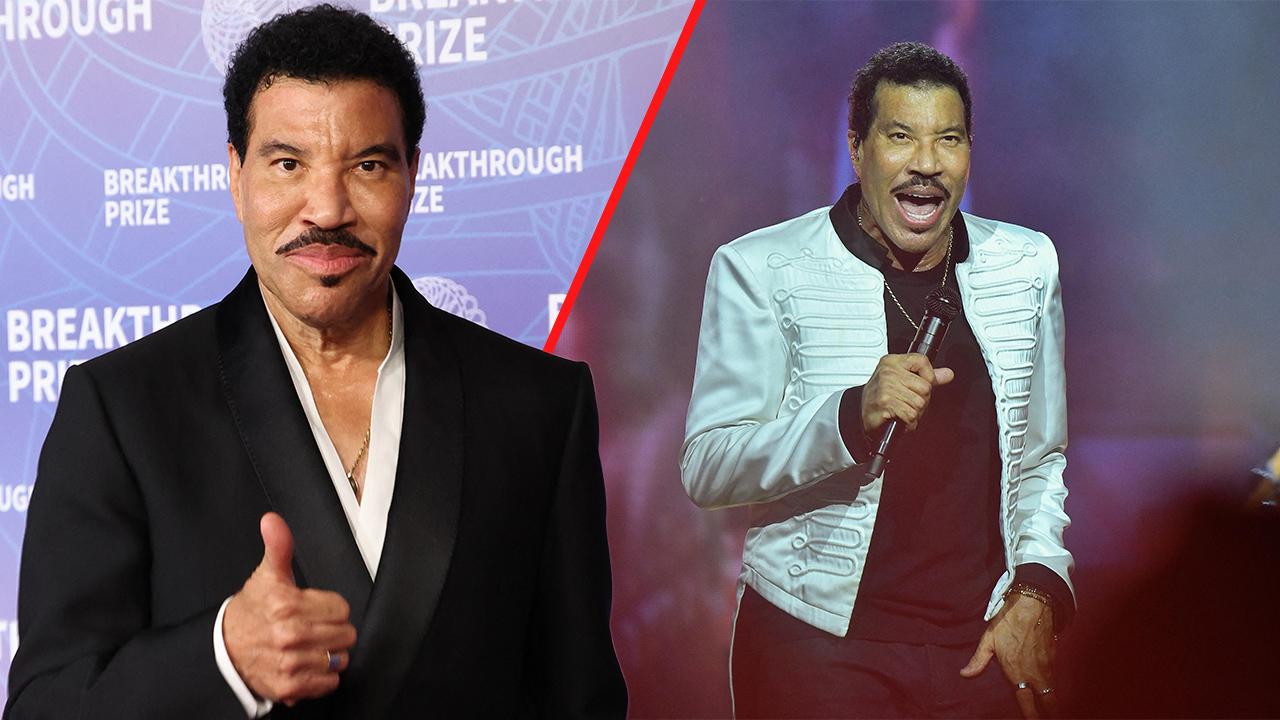 Lionel Richie has been hospitalized again while on tour. 
