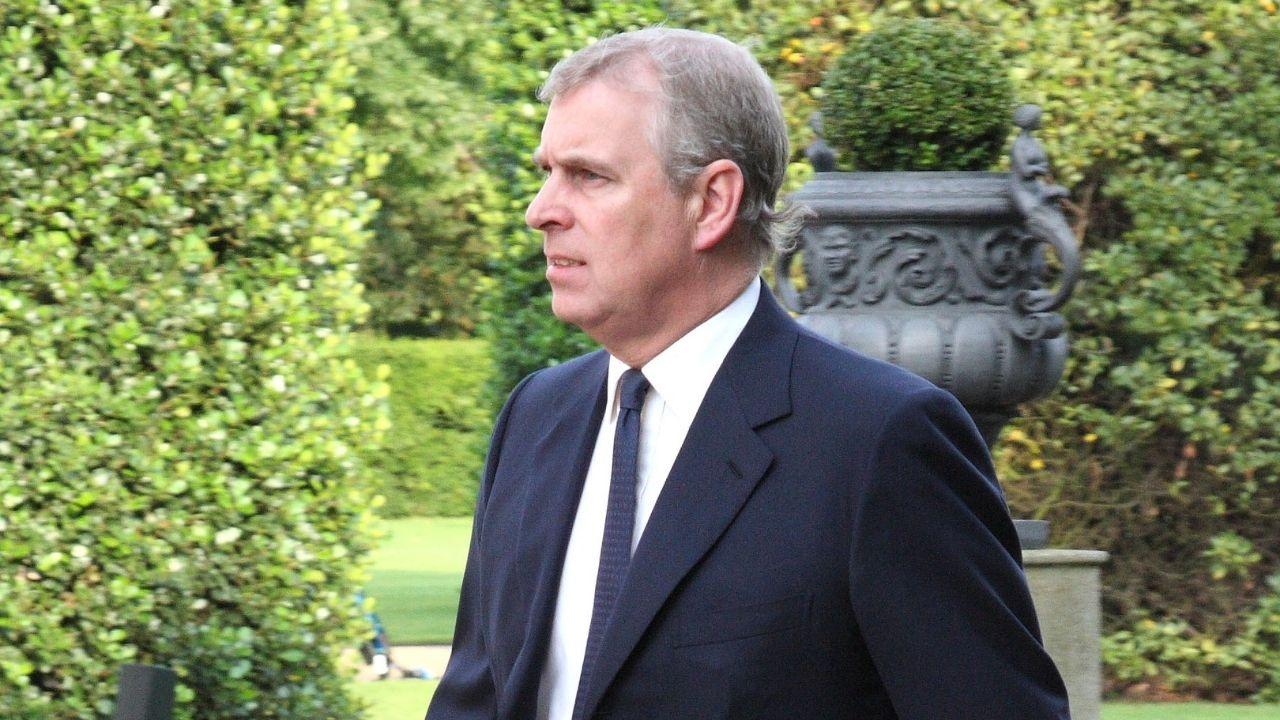 Photo of Andrew Windsor