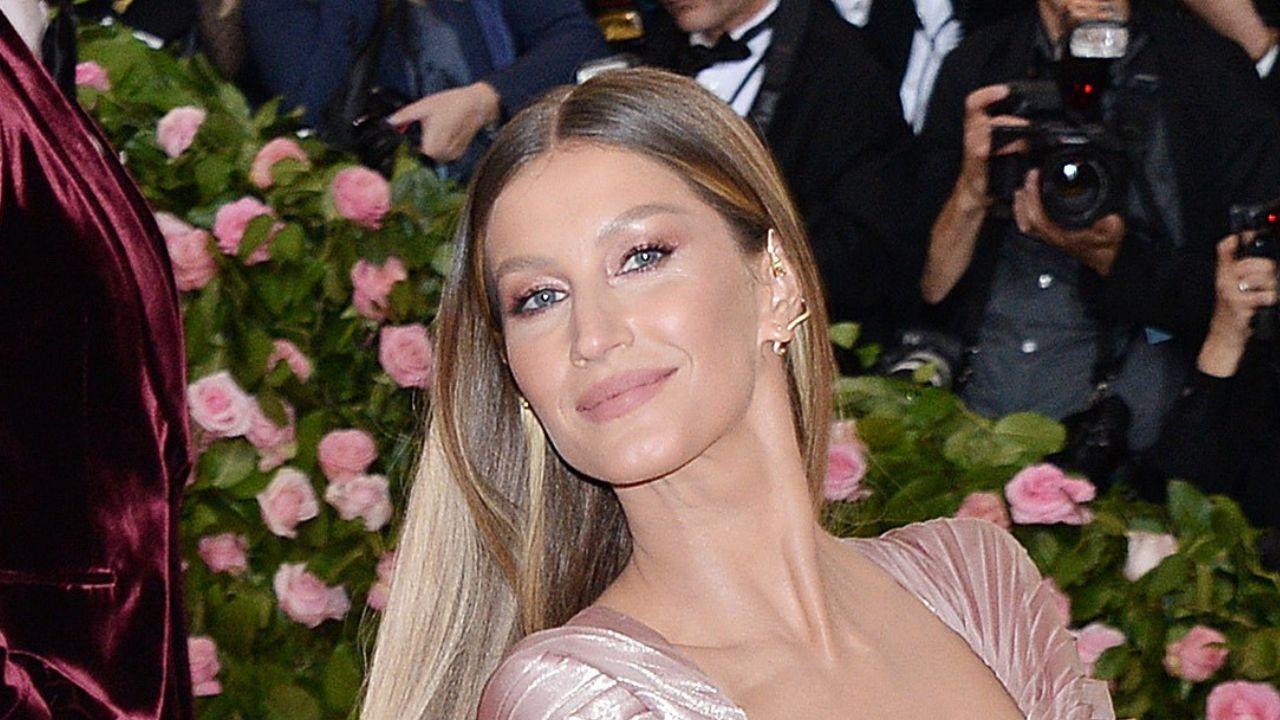 picture of Gisele Bundchen
