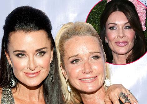 //kim and kyle richards shun lisa vanderpump square