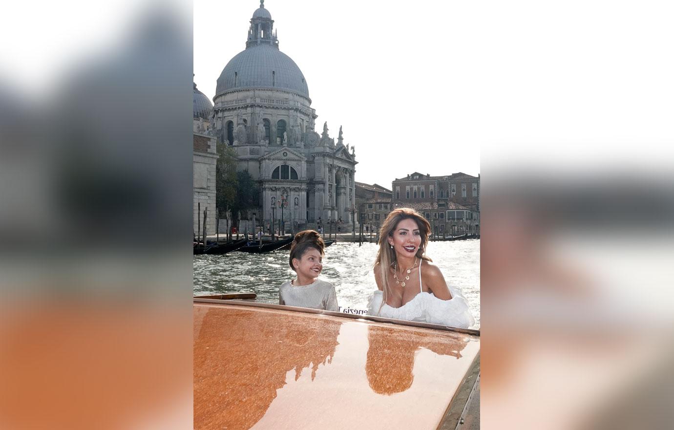 Farrah Abraham Wears White Dress In Venice With Daughter