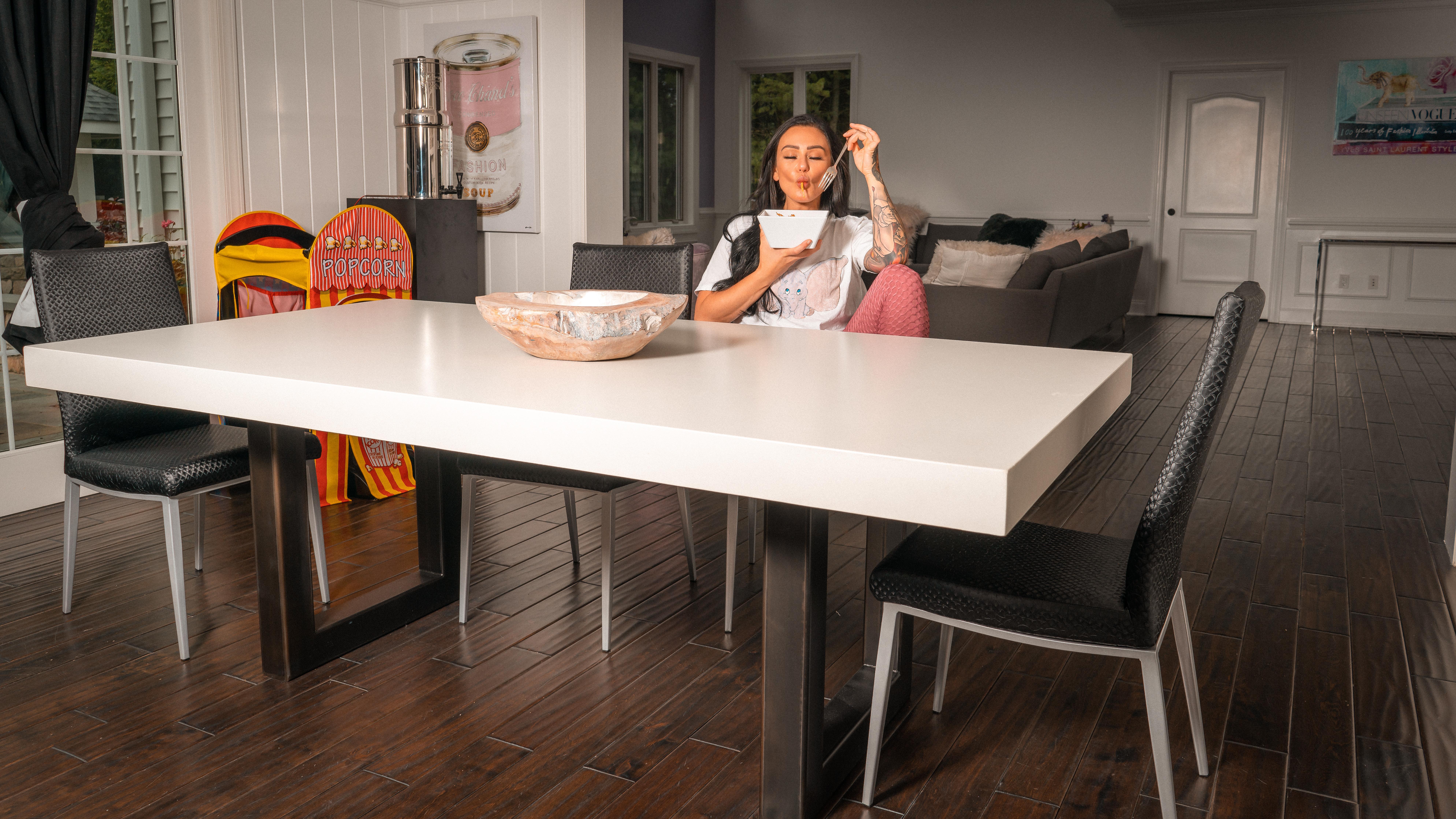 Jenni “JWoww” Farley gave fans a peek into her new home to show off her new dining table from Trueform Concrete.