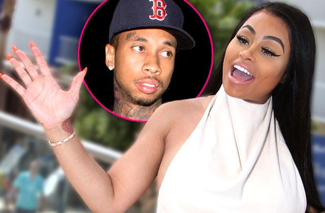 blac chyna pregnant topless lingerie tyga diss