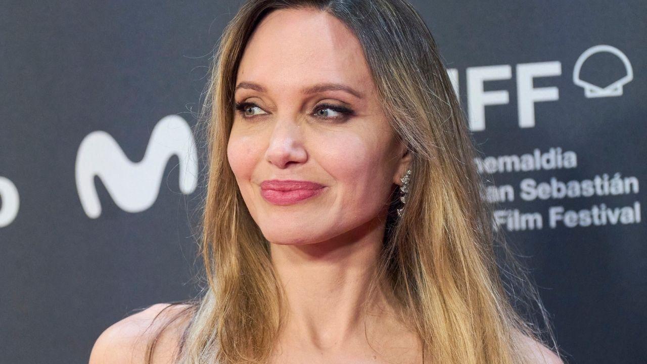 Photo of Angelina Jolie