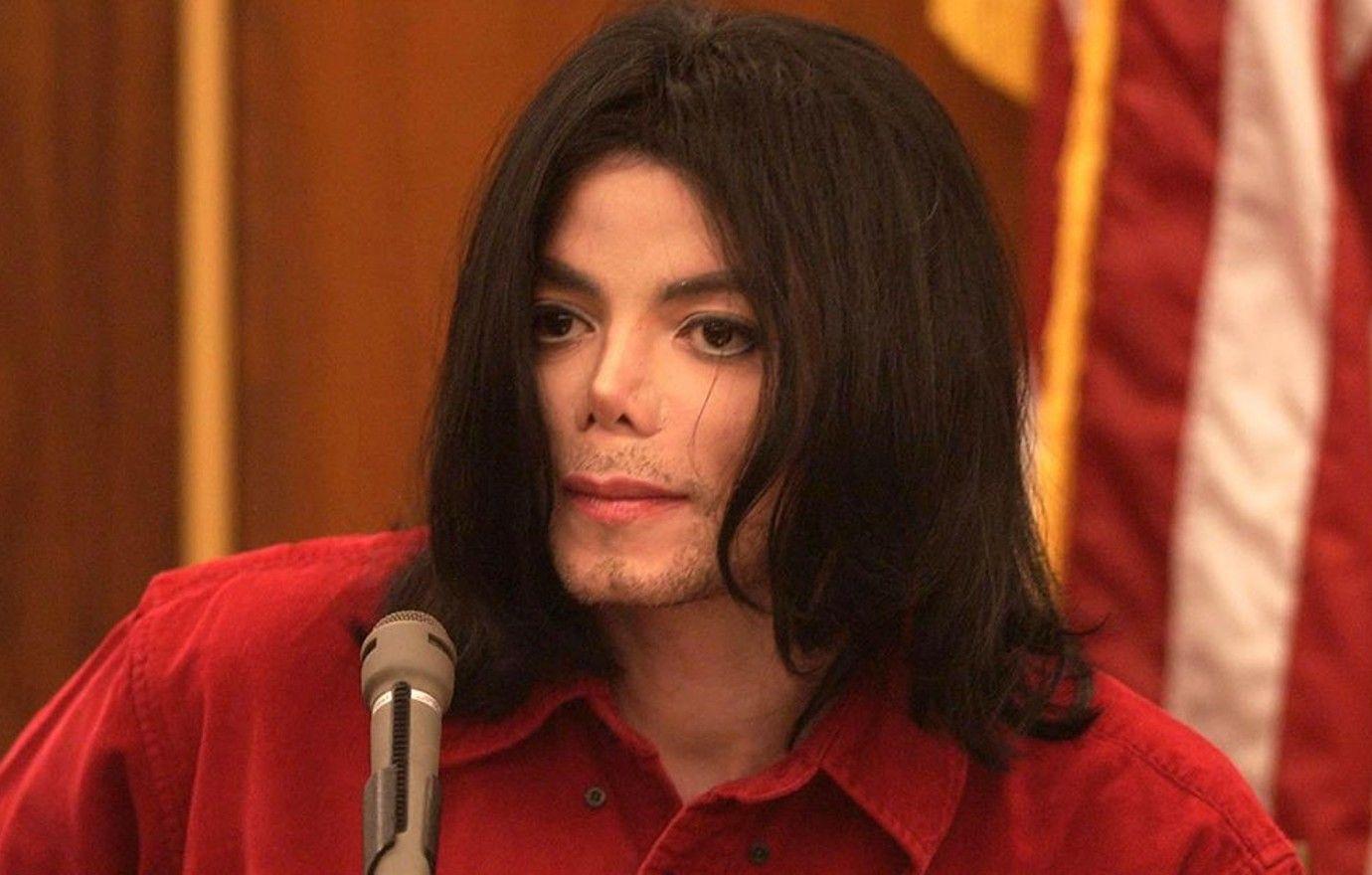 Michael Jackson’s Estate Fears Priceless Memorabilia Could Be Stolen