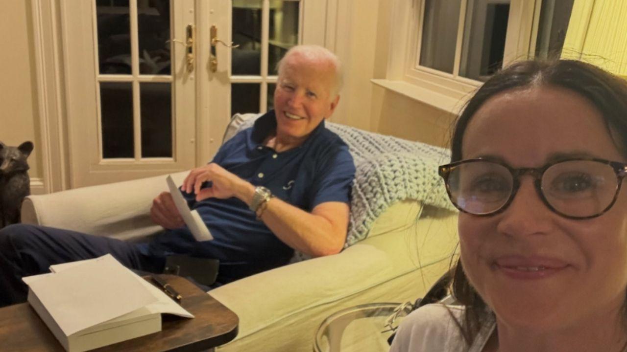 A photo of Joe Biden and Ashley Biden