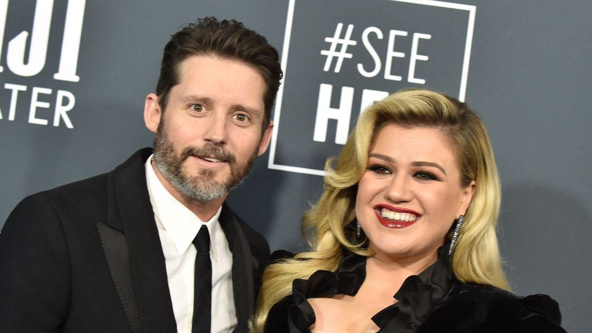 Brandon Blackstock's death and Clarkson's renewed focus on music reportedly brought her closer to Roll, according to a source.