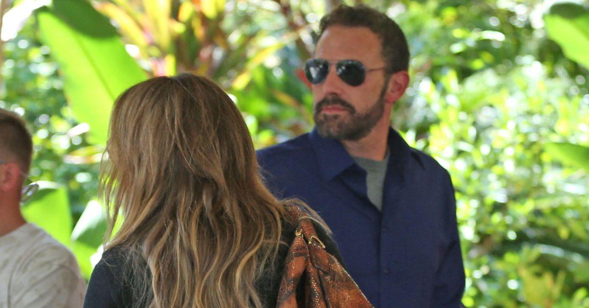 jennifer lopez ben affleck reunite brunch kissing holding hands