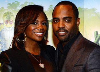 //pp_toddkandiengaged_getty