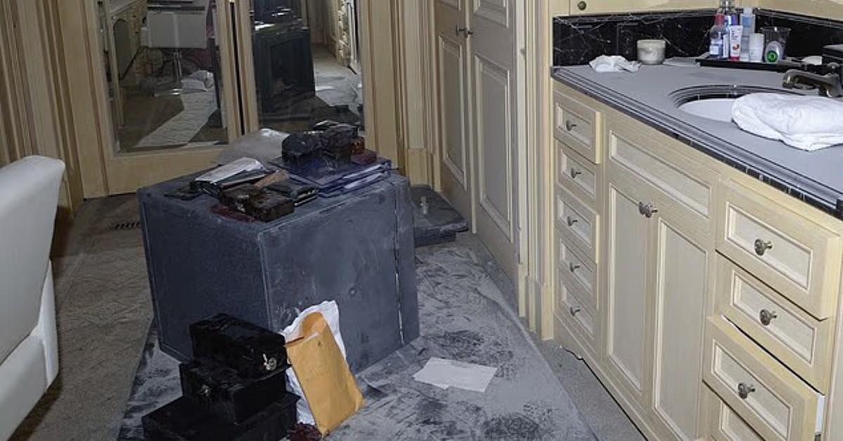 Photo of Jeffrey Epstein house raid