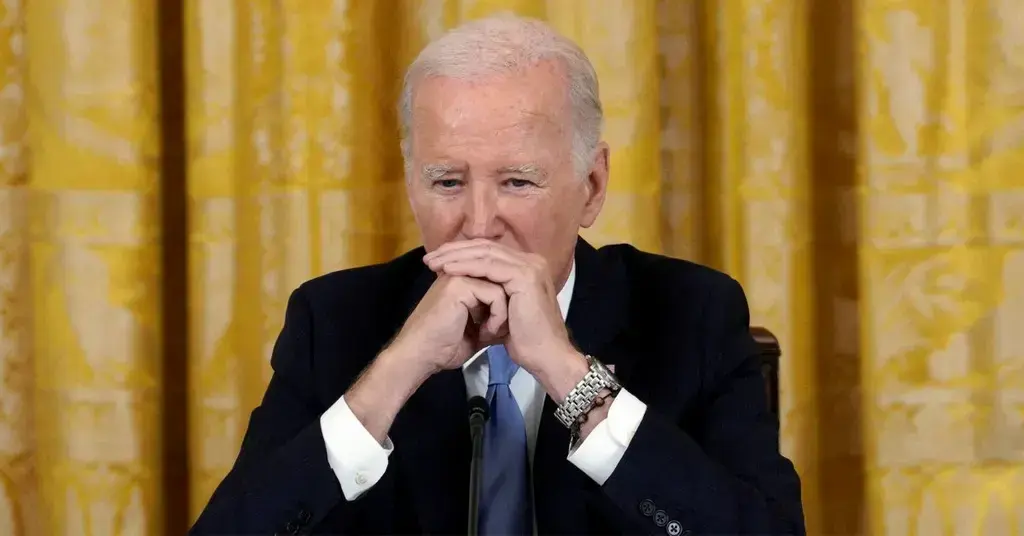 joe biden stumbles on steps before condemning hamas as pure evil