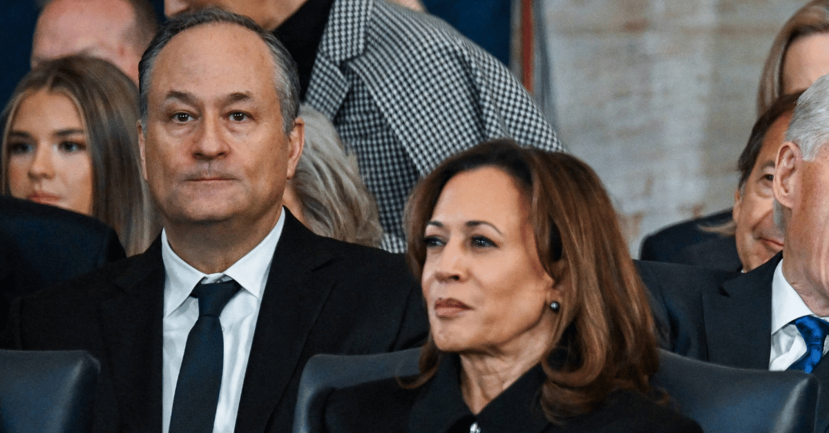 kamala harris marriage crisis doug emhoff dead weight