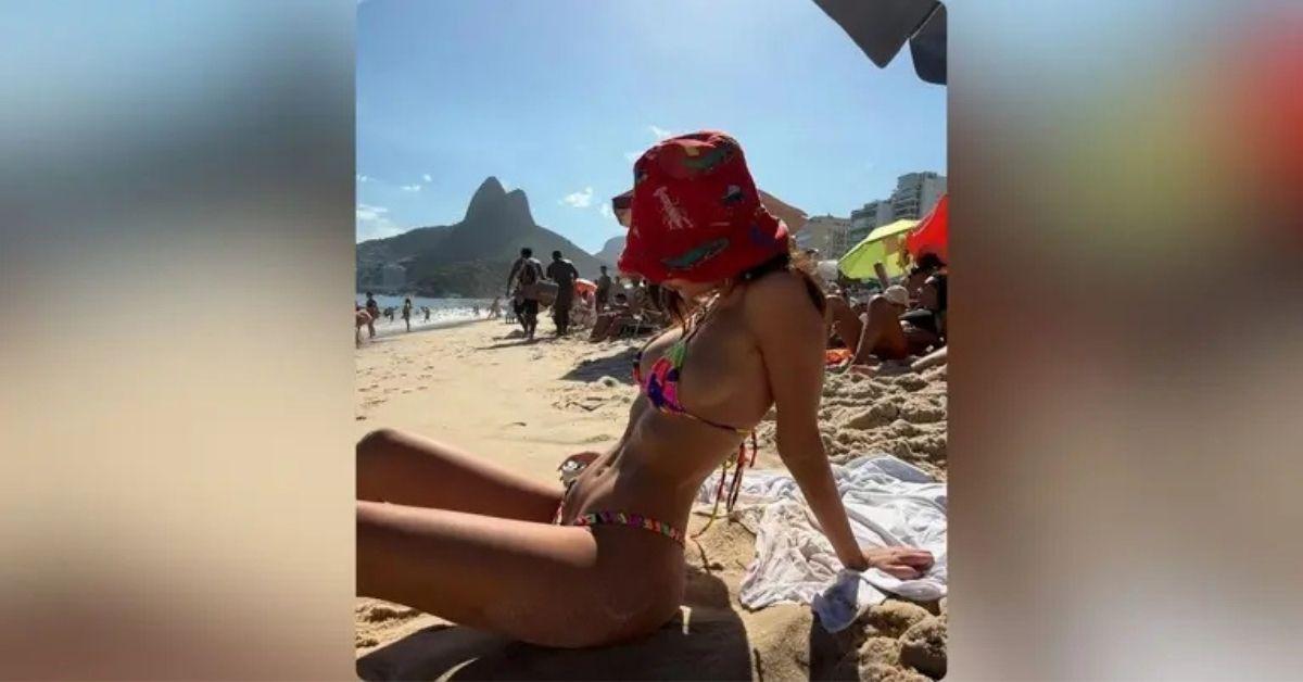 Photo of Emily Ratajkowski