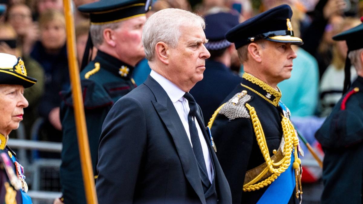 Photo of Andrew Windsor