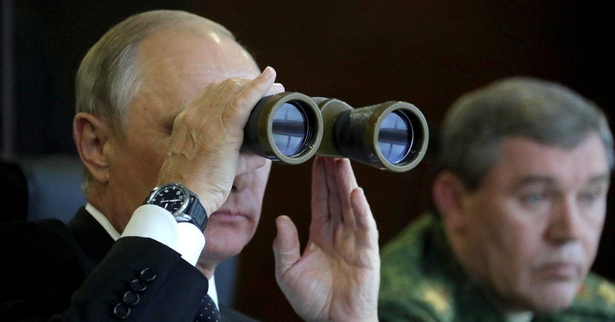 Vladimir Putin & Kremlin Officials Allegedly Hiding In Secret Bunkers