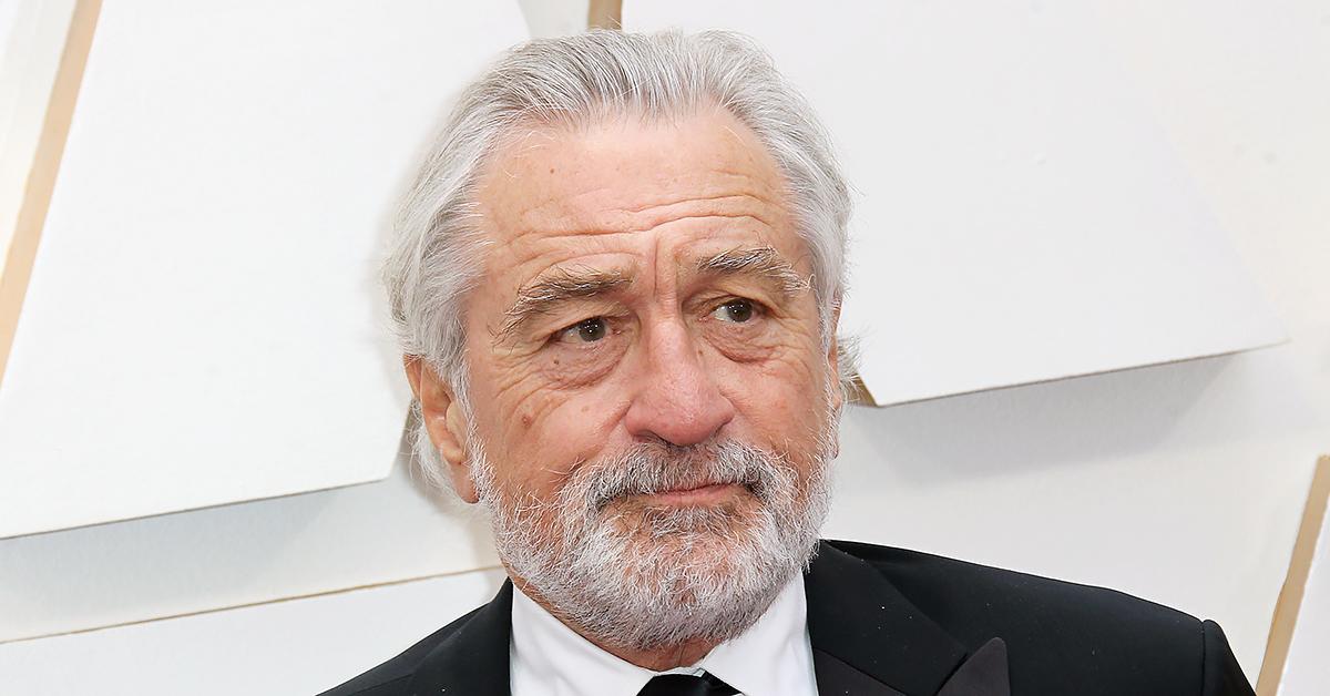 robert de niro fighting ex assistant over frequent flyer miles k salary lawsuit gender discrimination r