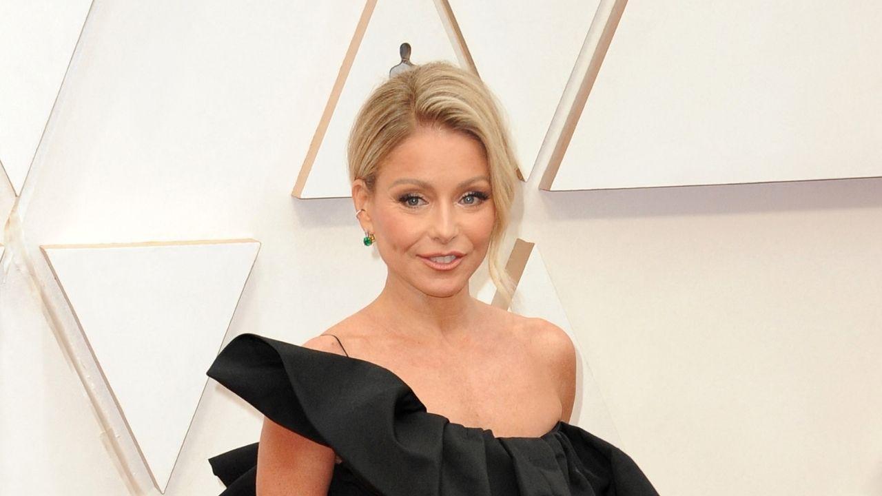 Image of According to Kelly Ripa, 'the neck ages in dog years.'