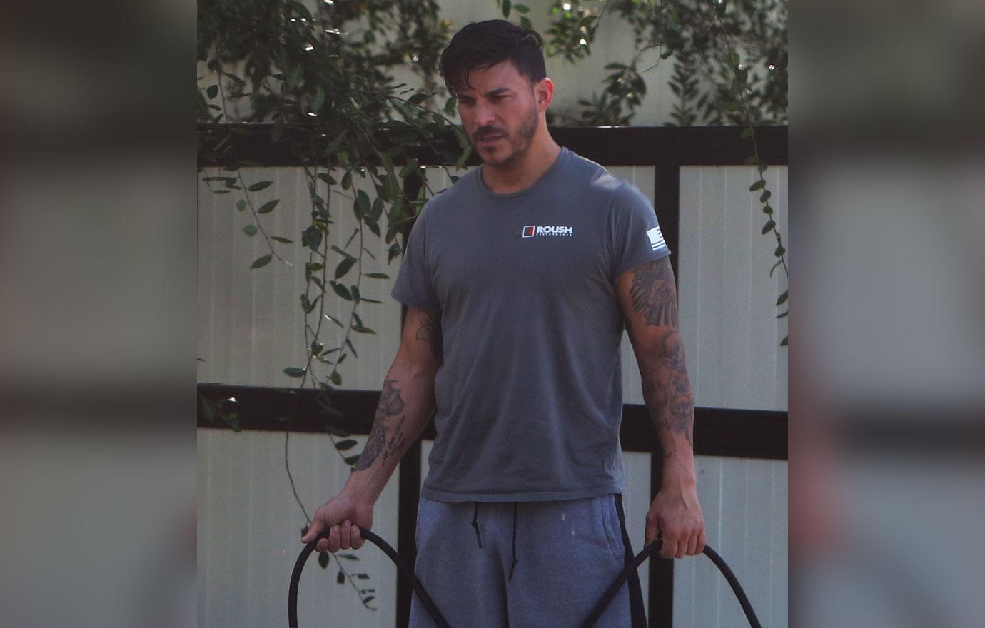 ‘Vanderpump Rules’ Star Jax Taylor Ditches Wedding Ring Again