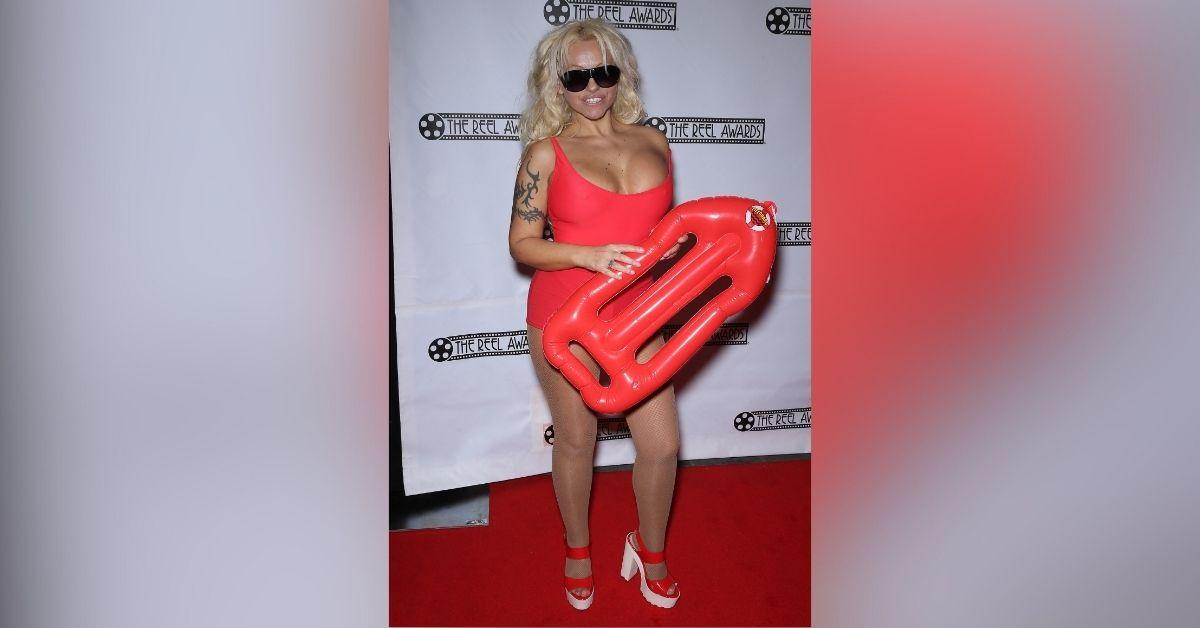 pamela anderson sexiest photos